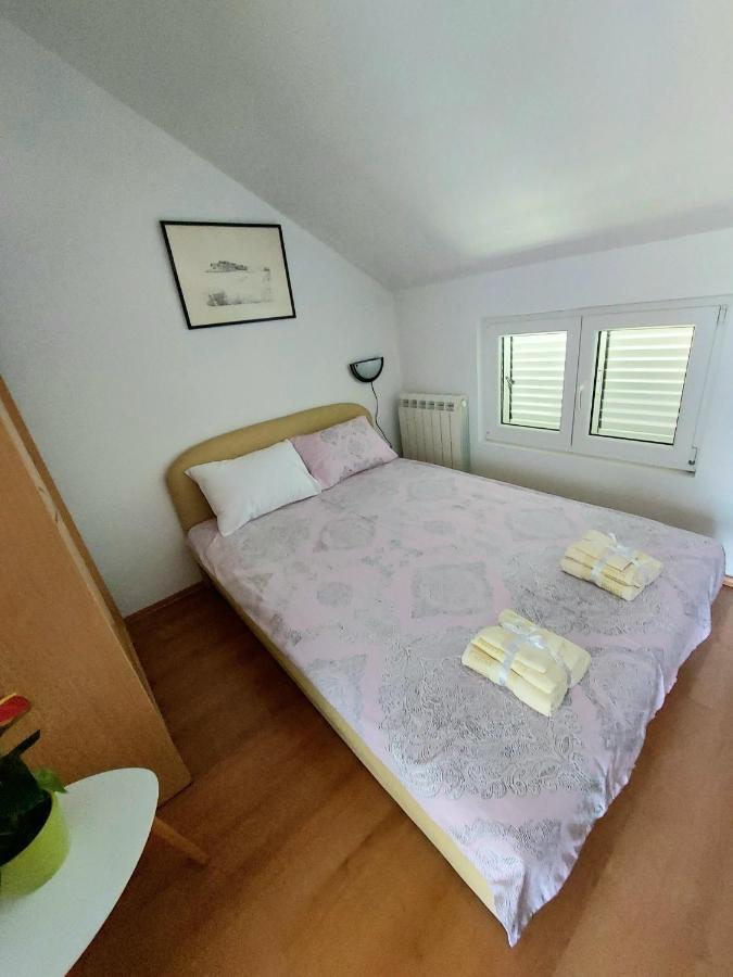 Apartman - Dobrota Sun Kotor Exterior foto