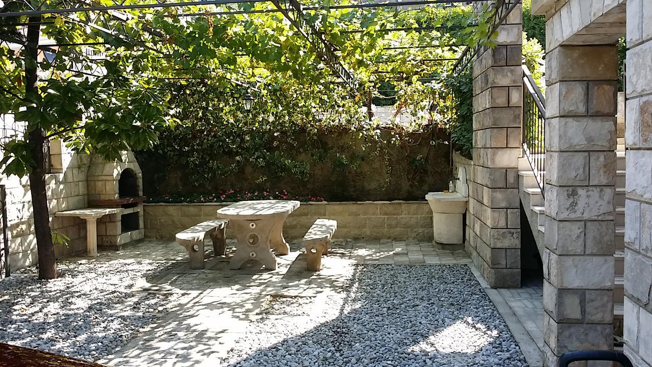 Apartman - Dobrota Sun Kotor Exterior foto